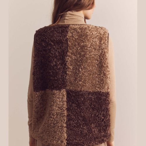 Color Block Reversible Vest -Amente