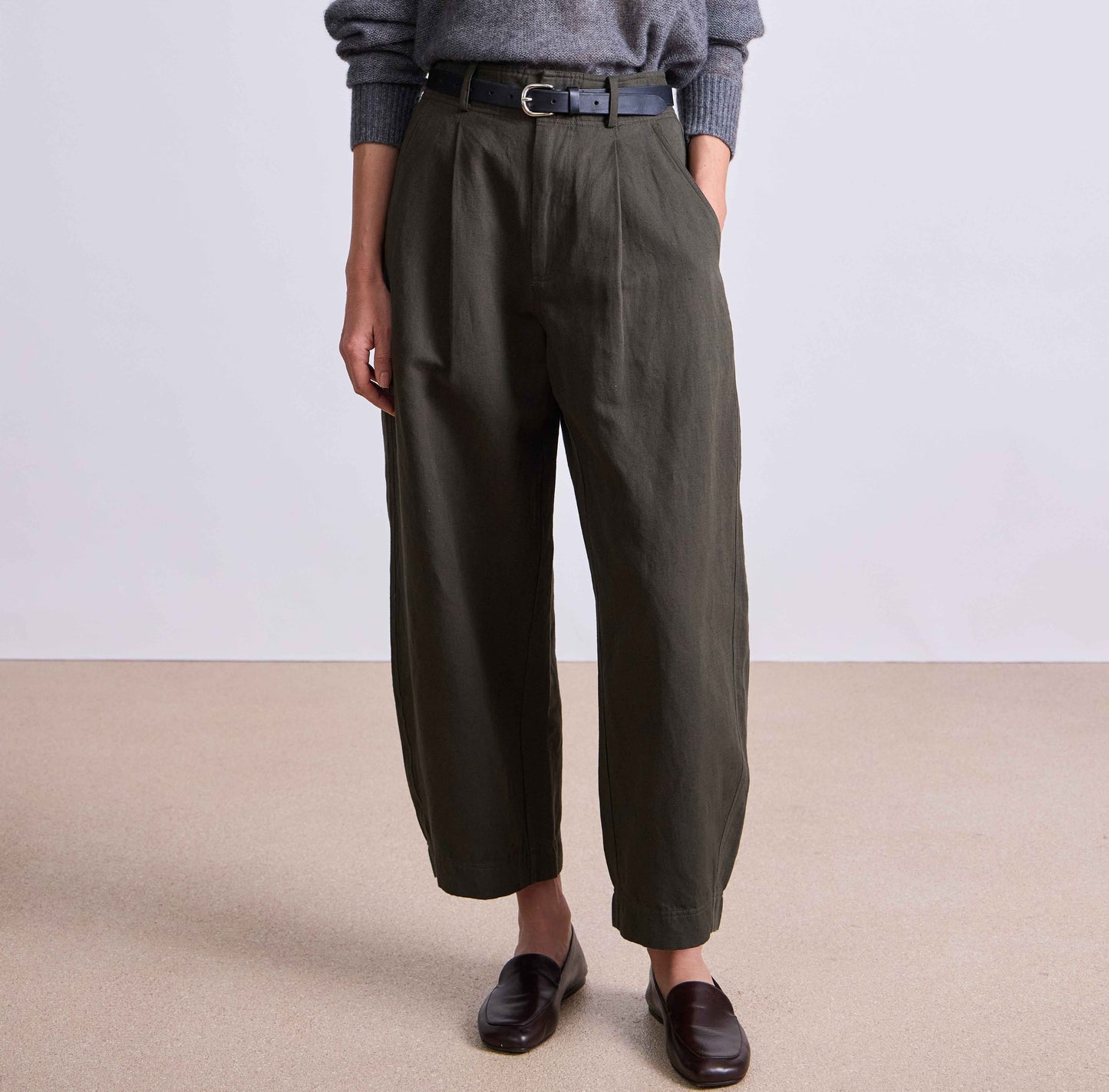 Petit Bari Cropped Trouser - Apiece Apart