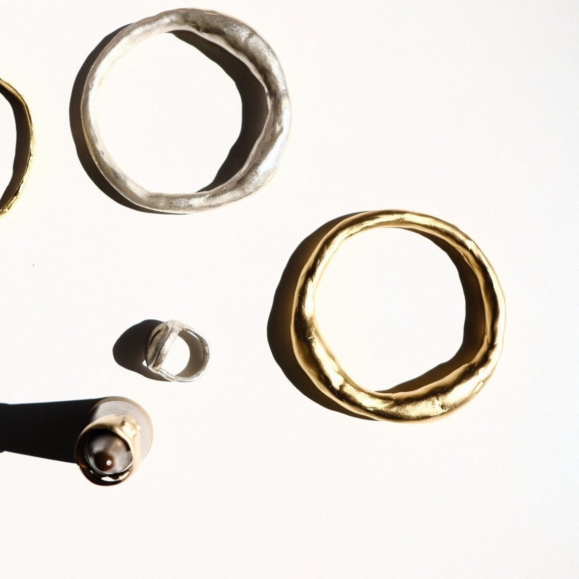 Guana Bangle in Gold - Takara