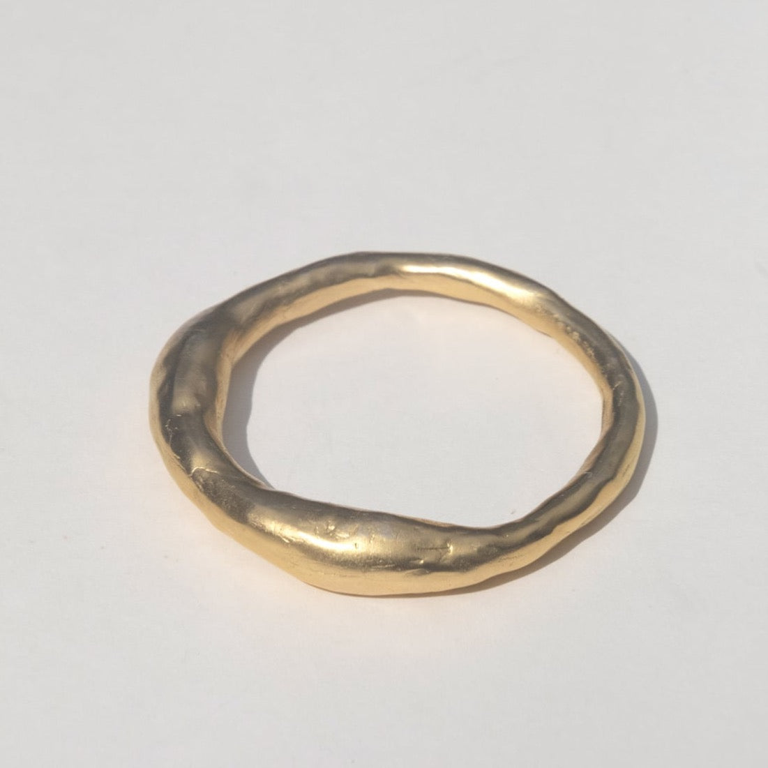 Guana Bangle in Gold - Takara