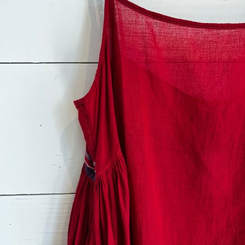 Rasa Slip Dress in Red - Injiri