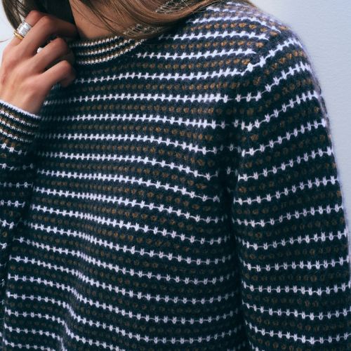 W+W - Cashmere Textured Stripe Crew -