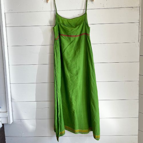 Rasa Slip Dress in Green - Injiri