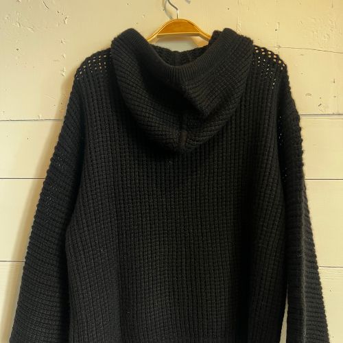 QingQing Sweater - Lisa Yang