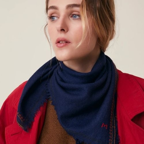 Scarf Idol No. 850 - Moismont