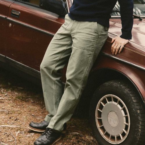 Surplus Pant in Field Olive Reverse Sateen -Taylor Stitch