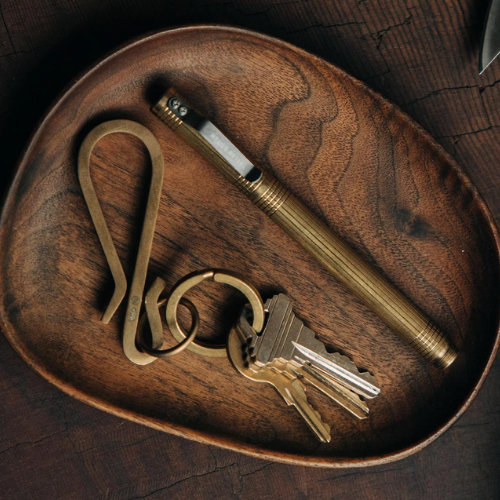 Keyhook in Raw Brass - Taylor Stitch