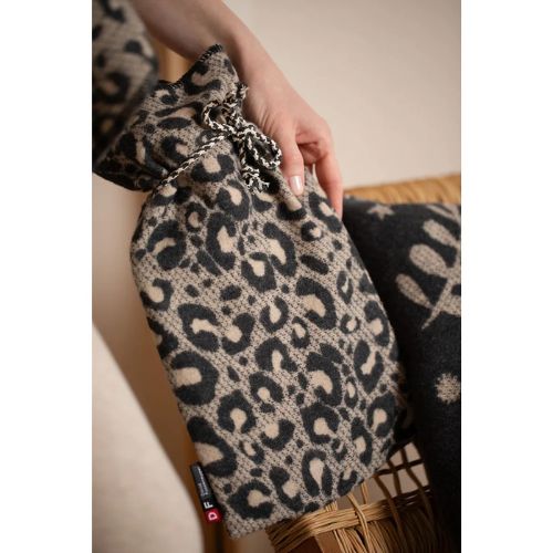 SILVRETTA Warming Bottle - David Fussenegger