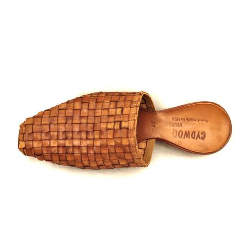 East-M Sandal - Camel -  Cydwoq