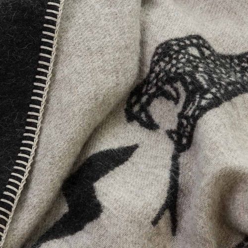 Peyote Reversible Throw - Blacksaw