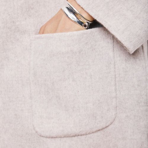 Vadim Coat - Hartford