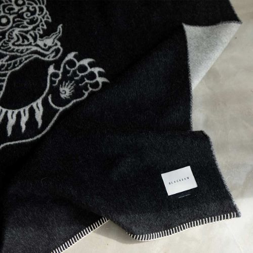 The Voodoo Reversible Throw - Blacksaw