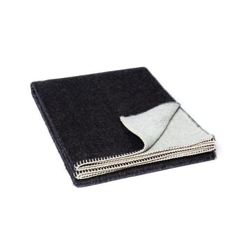 The Voodoo Reversible Throw - Blacksaw