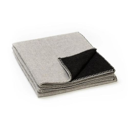 Peyote Reversible Throw - Blacksaw