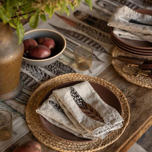 Coral & Tusk Dinner Napkin - Thumbnail 5