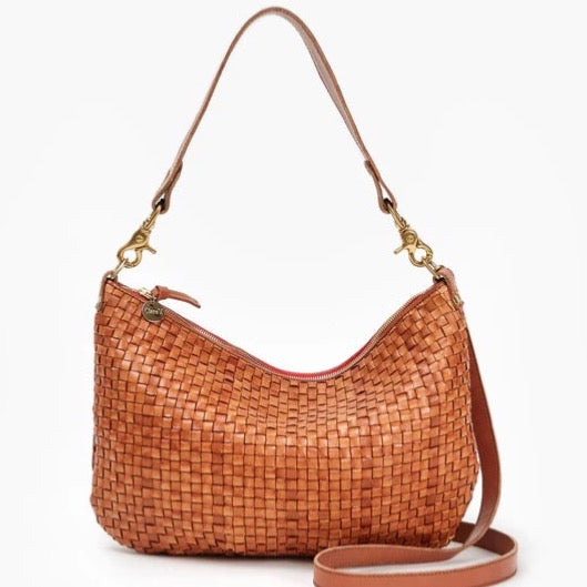 Moyen Messenger - Clare V.